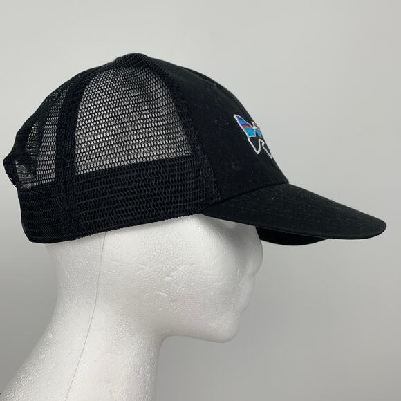 Patagonia Unisex Fish Patch Mesh Trucker Hat with Adjustable Size - Picture 2 of 5